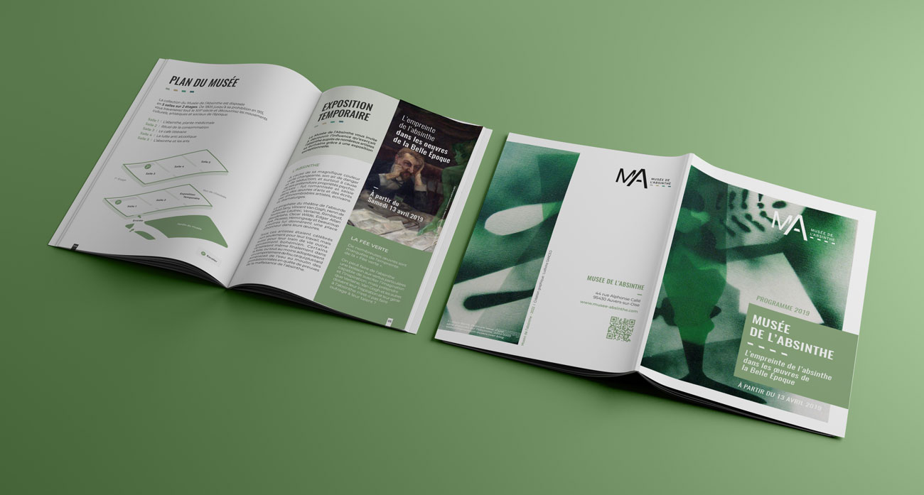 Mockup Brochure pour une exposition temporaire au Musée de l'absinthe @lmsfreelance